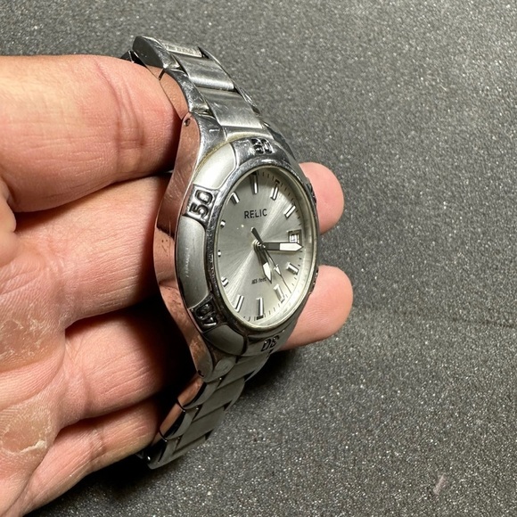 Relic Mens Quartz Sports Watch Date Just ZR11674 Silver Tone Working New Battery - Picture 5 of 10